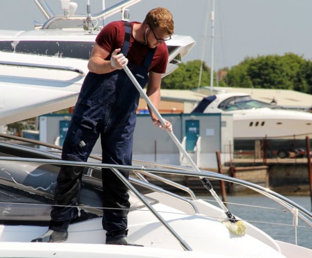 Yacht Cleaning