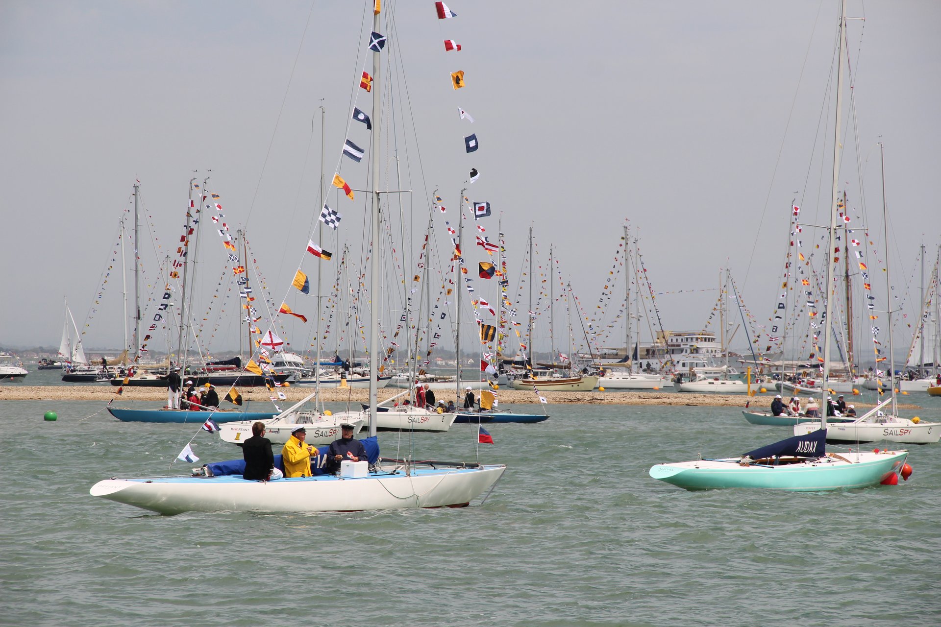 Sailing to Cowes