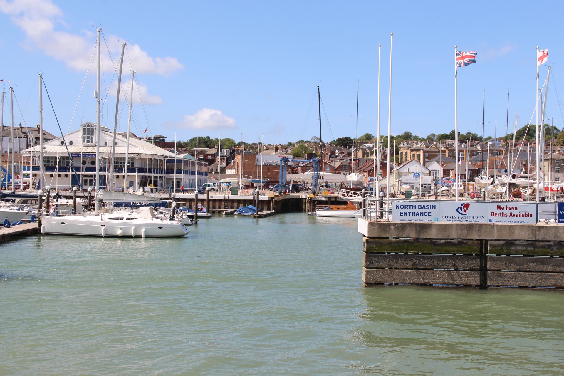 Sailing to Cowes