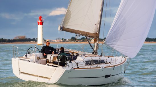 Dufour 350