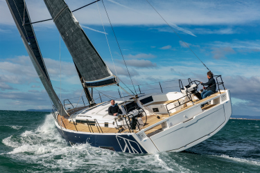 Dufour 530