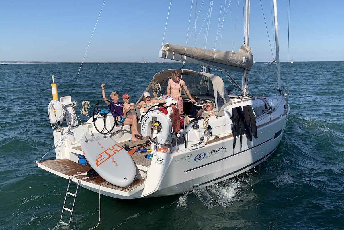 yacht charter solent bareboat