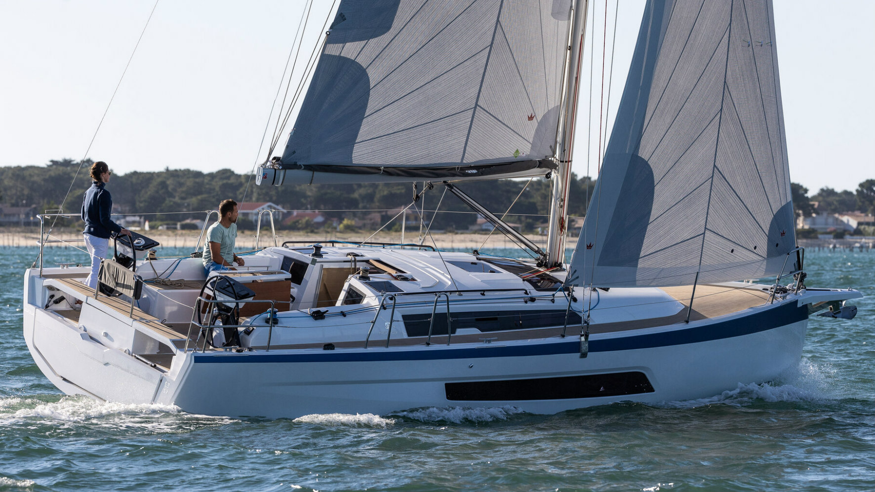 Dufour 37