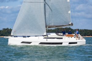 Dufour 44