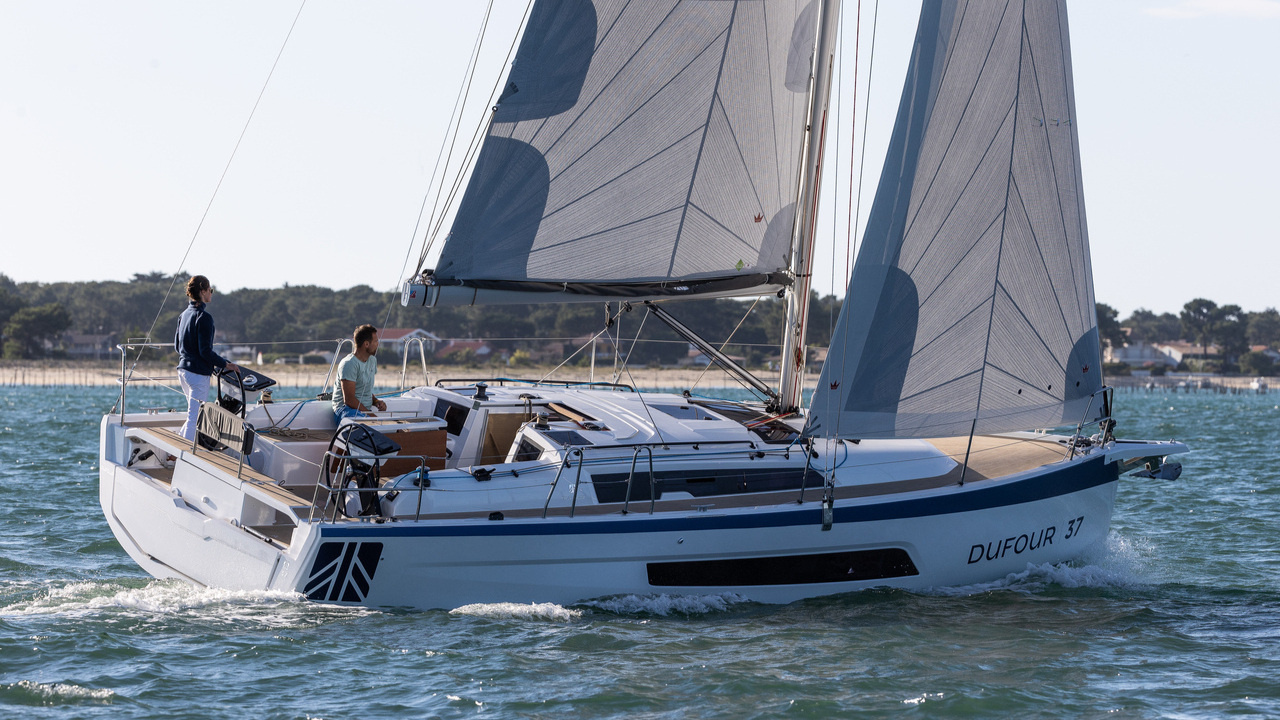 Dufour 37